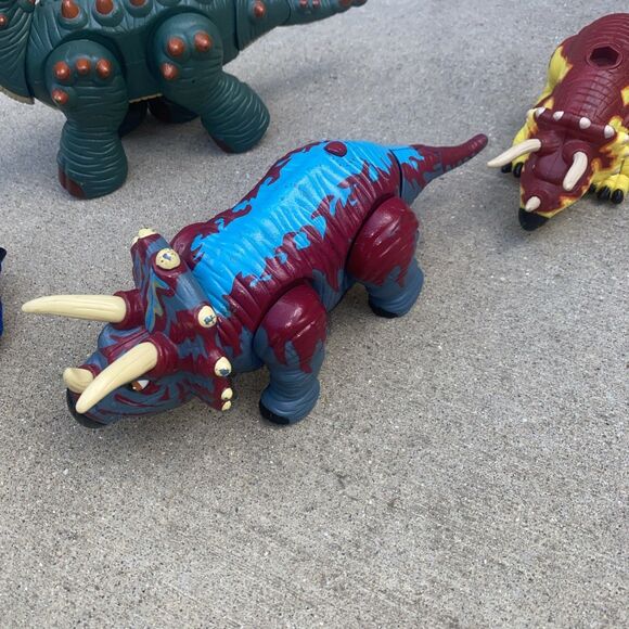 Jurassic world Dinosaur & 4 Imaginext Dinosaur Lot T-Rex Triceratops - Picture 7 of 8